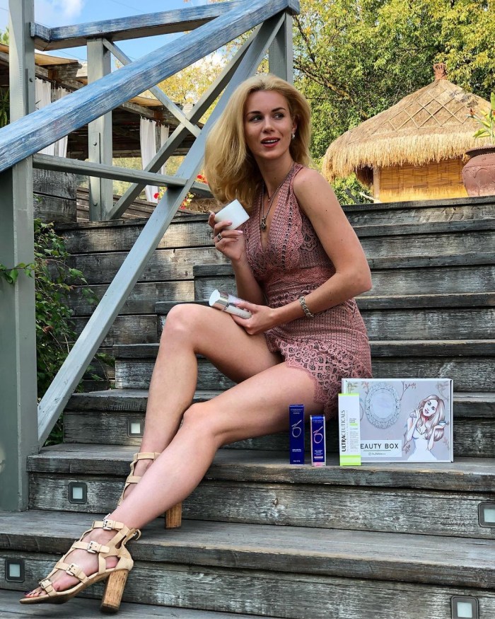 Leading Alina Zasobina TNT