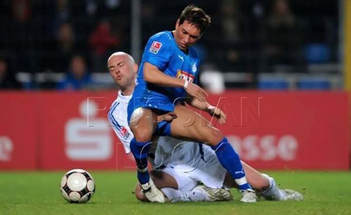 Rachel Kummon muscle nude