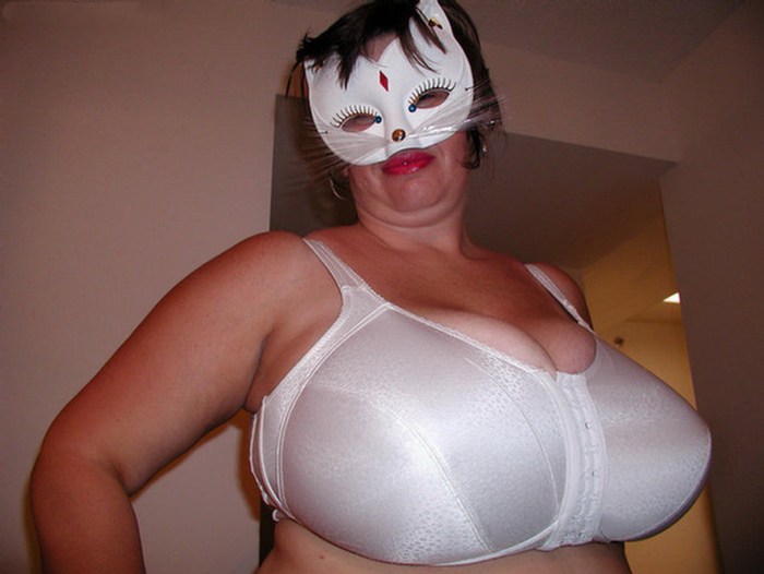 Huge women's boobs