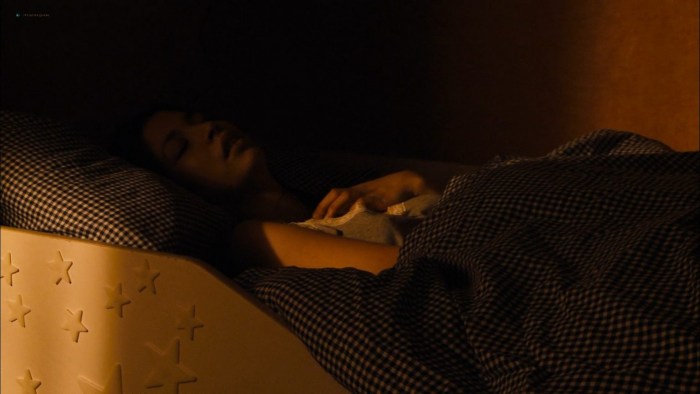 Ricky Lindhome erotic