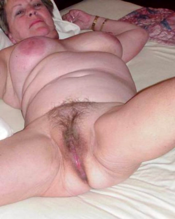 Naked women old women sleep drunk