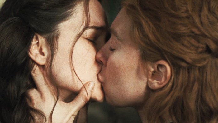 Katherine Waterston Babysitters naked