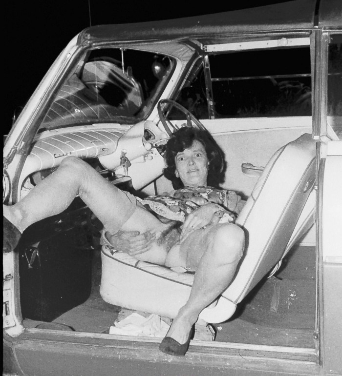 An elderly woman without panties under a skirt