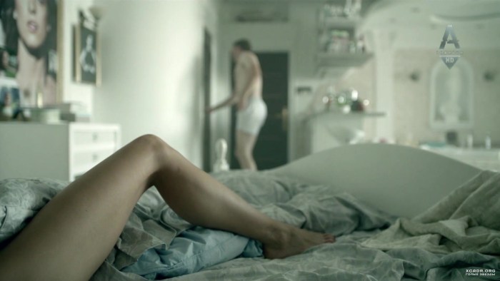 Actress Karina Andolenko Nude