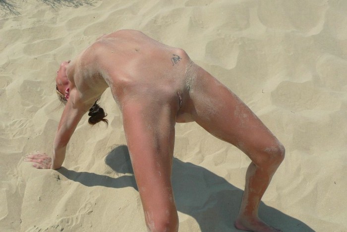 Sylvia Saint at the pool