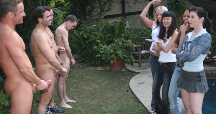 Girls Cfnm Girls Watching Guy Wanking