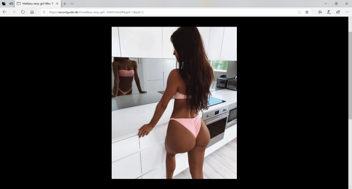 Anal casting Woodman