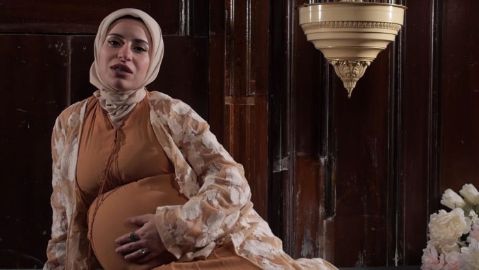 Arab transsexuals in hijab