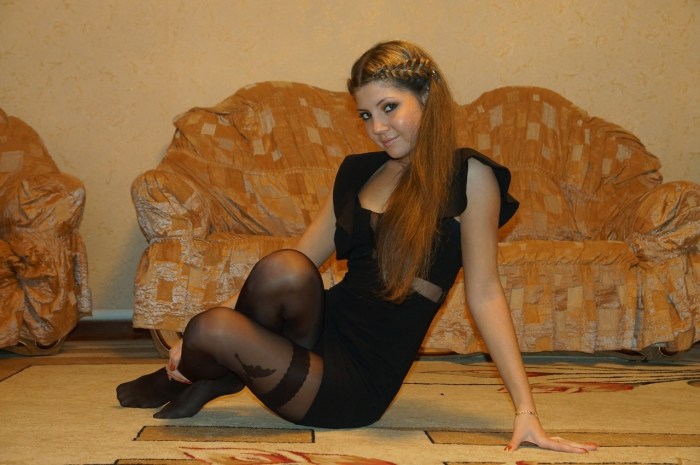 Homemade girls in pantyhose