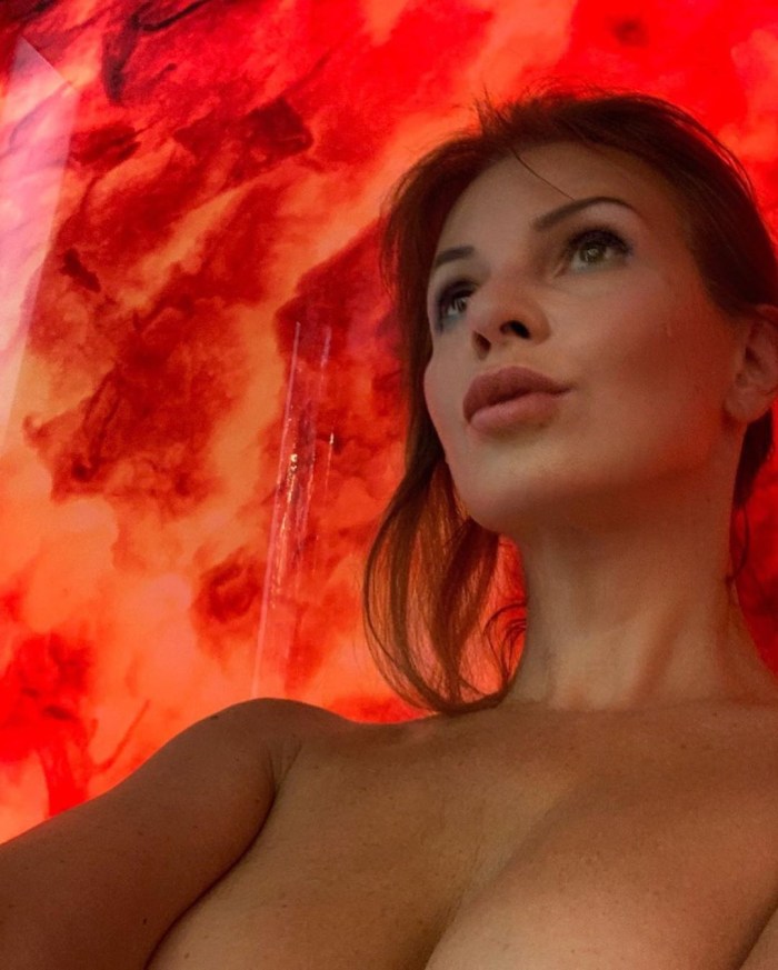 Zero Two and Ichigo Yuri