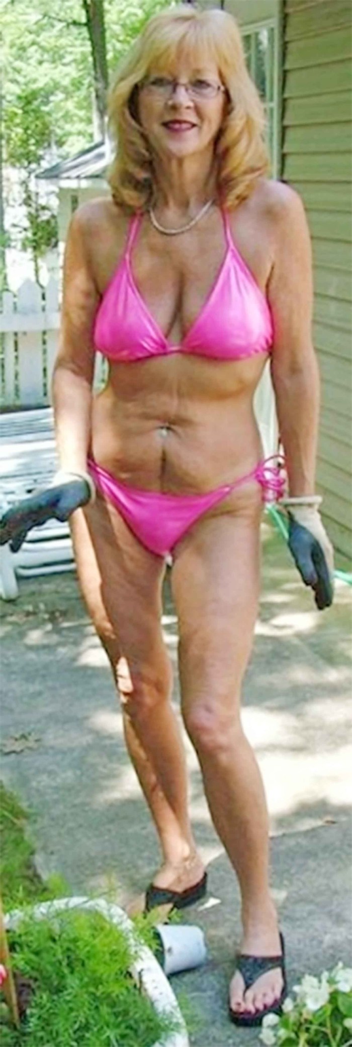 The feet of the elderly