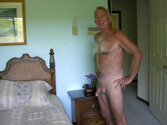 Elderly men without panties