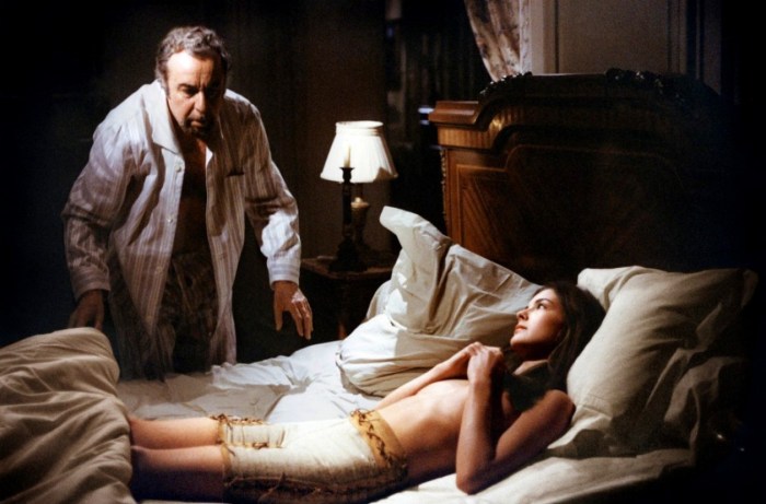 Caroline Due Caroline Ducey Naked