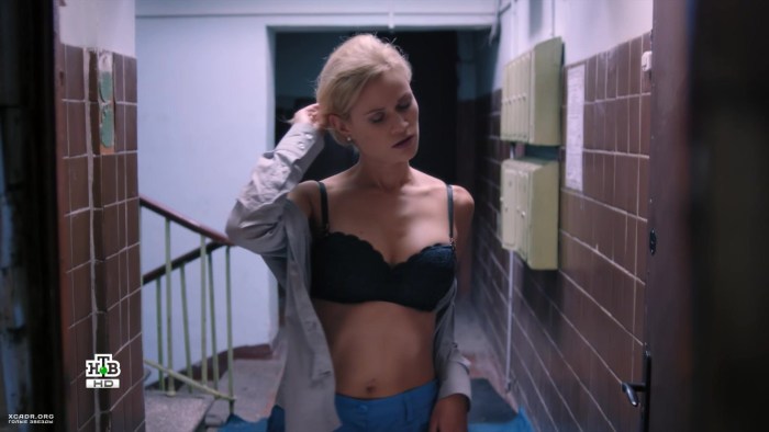 A wife and mother Sofia Dylan