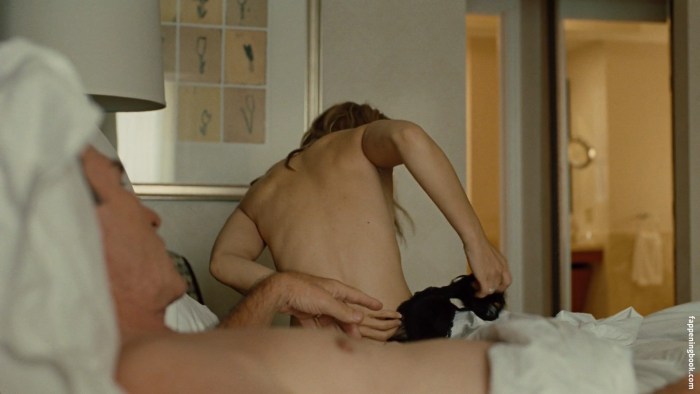 Erotic scenes actress Maria Bello
