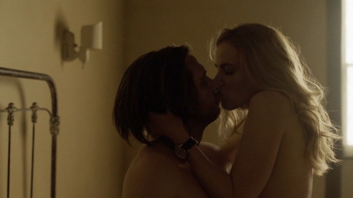 Amanda Schull hackers