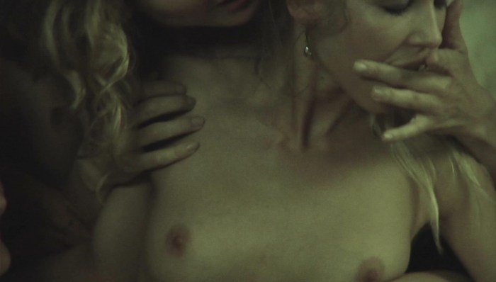 Amanda Schull photo naked