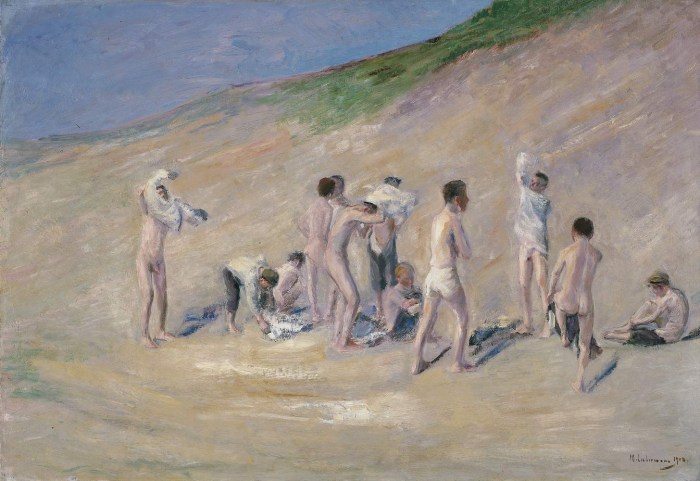 Naked wife in the bathroom private