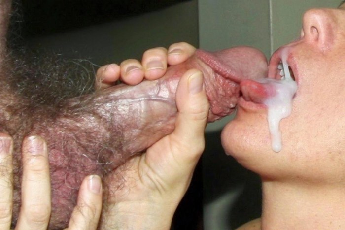 The guy sucked the hairy