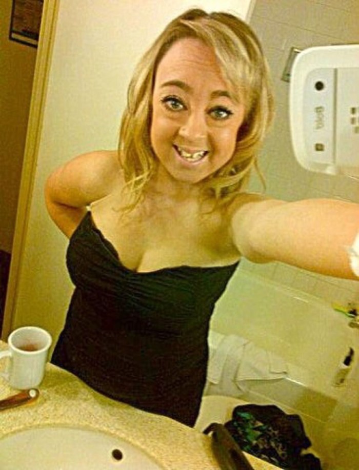 Lily Ivy Hairy armpits