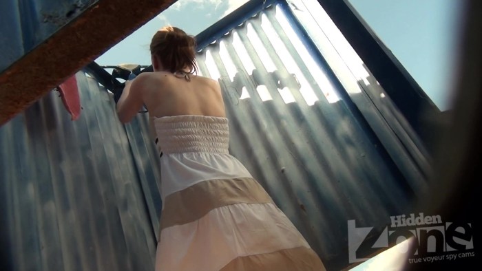 Dress and undress Big breasts