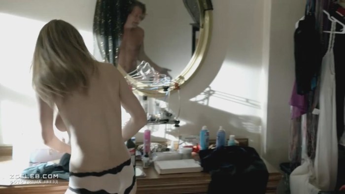 Boyana Novakovich Tits