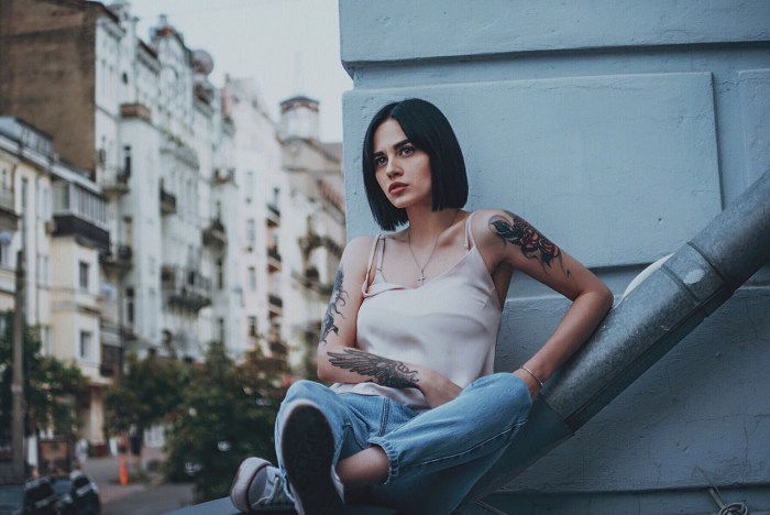 Anna Aksenova on the beach