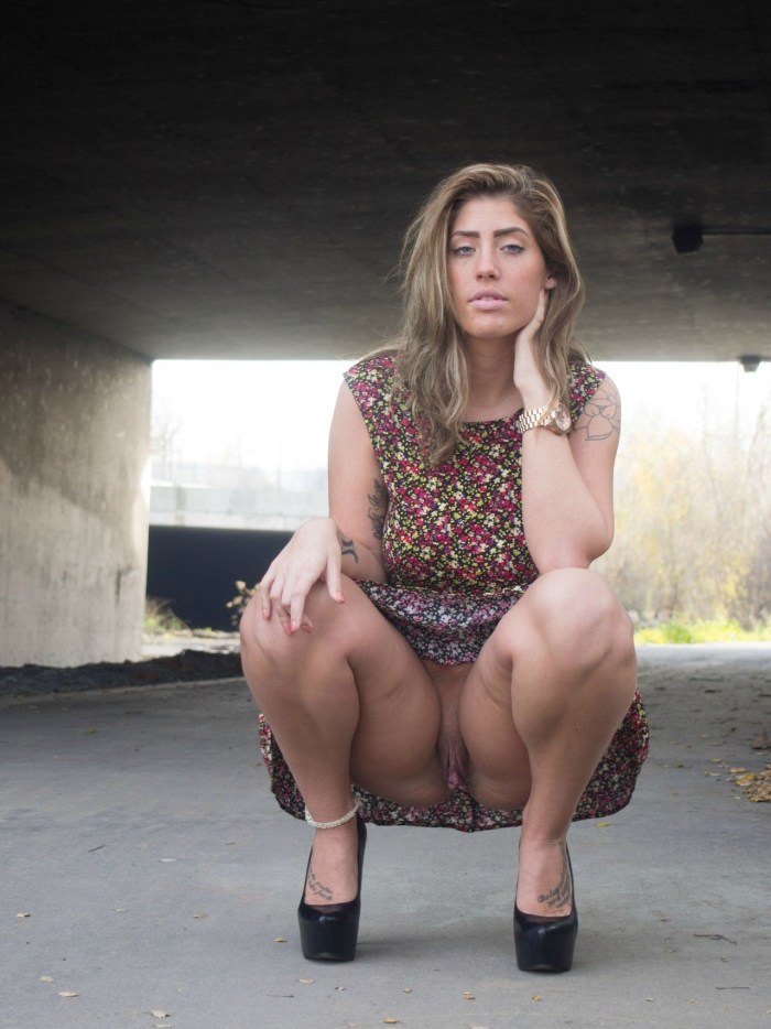 15 yas ciplak kiz show +18 Sykriti