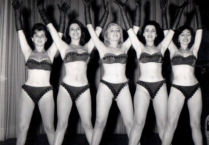 Retro hairy women in panties