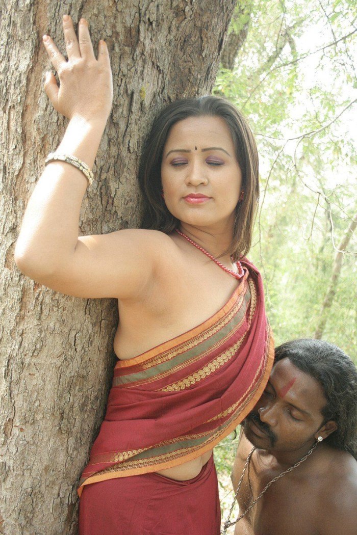 Srilanki women naked