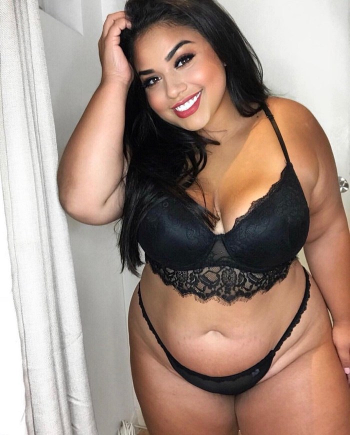 Alicia Castro Model Plus Saiz