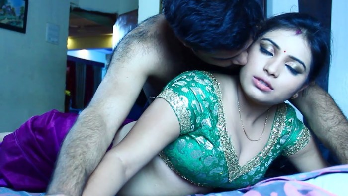 Naked Armenian women