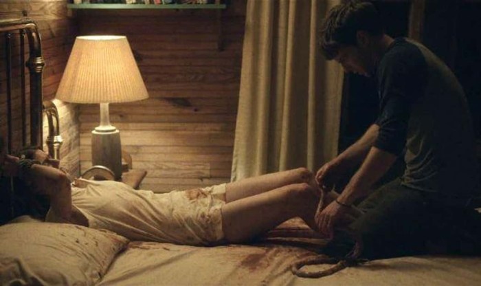 Rose Lesli Honey Month