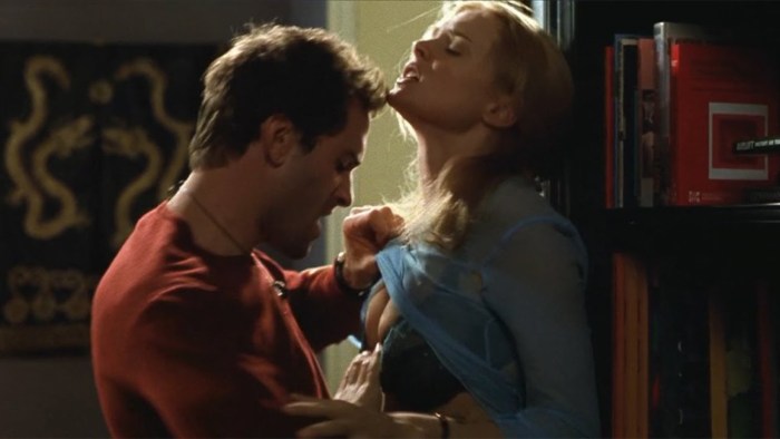 Heather Graham kill me gently