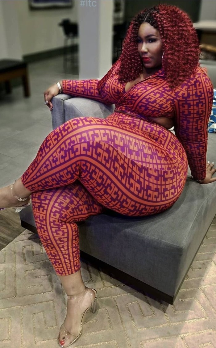 Lara Croft VS Jill Valentine