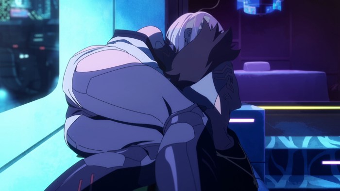 Cyberpank running along the edge of Lucy and David Arta