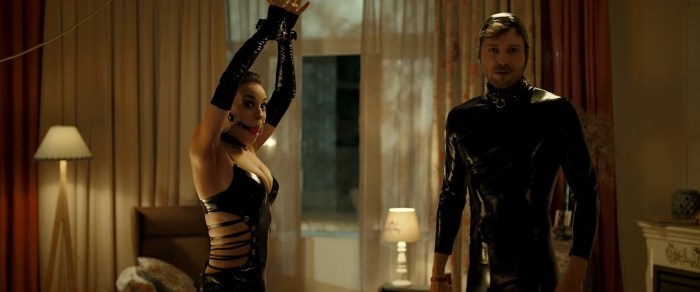 Elena Nikolaeva Toples