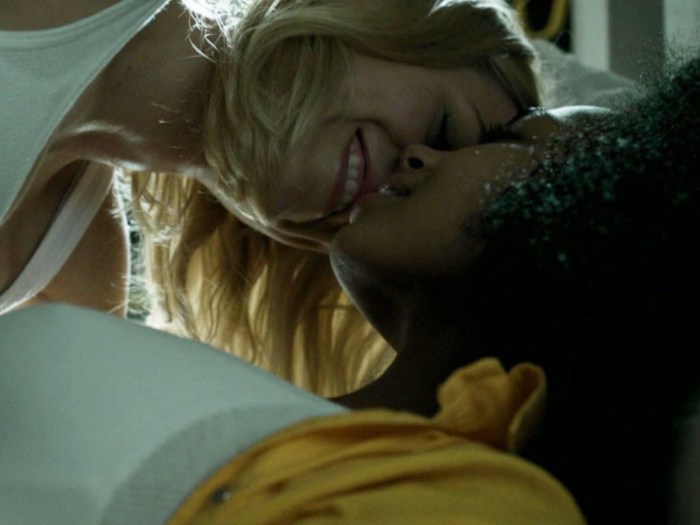 Taiwanese girls KTV Nude