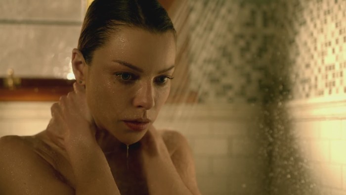 Lauren Jerman Dzhakuzi in the Elder