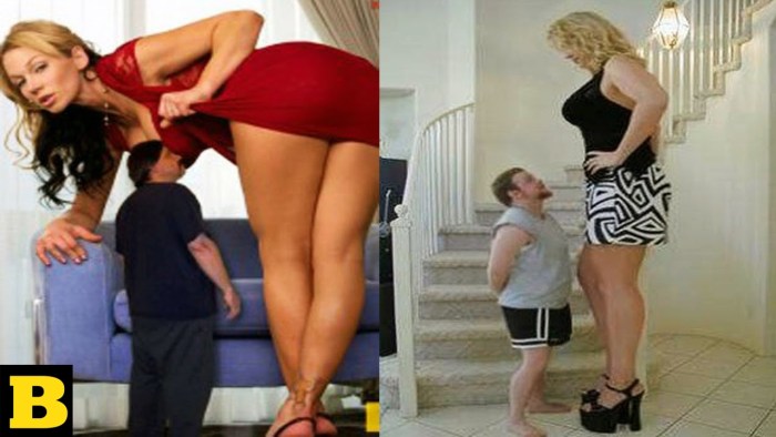 Lesbian with a strapon in an elevator