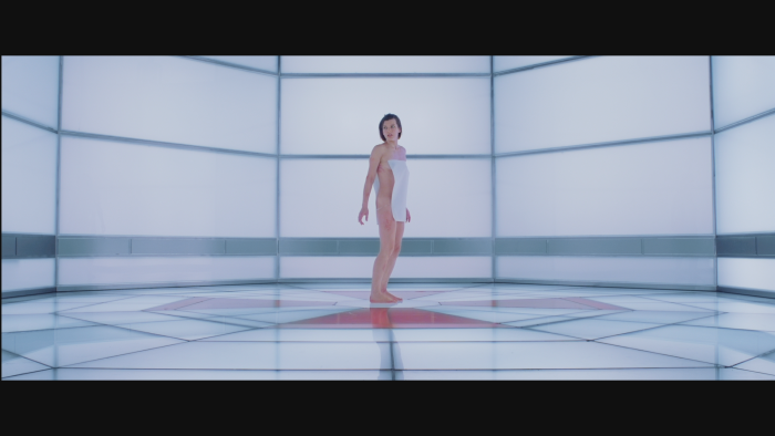 Mila Azul with a girl