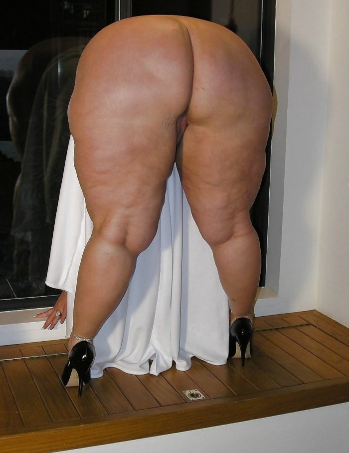 Naked cellulite bbw