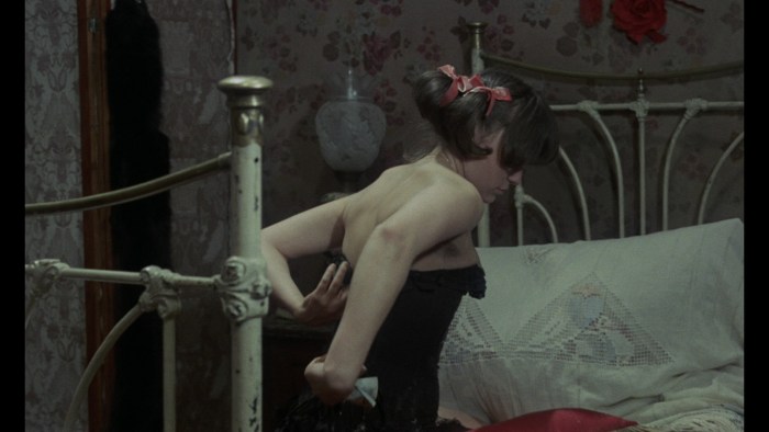 Olga Ponyrova naked sin