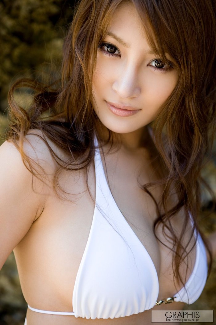 Kirara Asuka Japanese actress