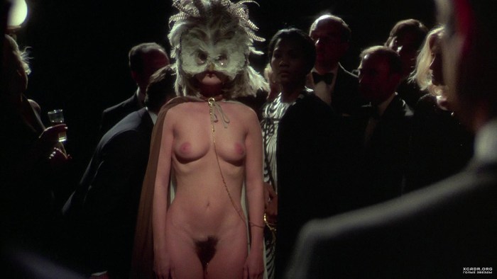 Corinn Clery actress naked