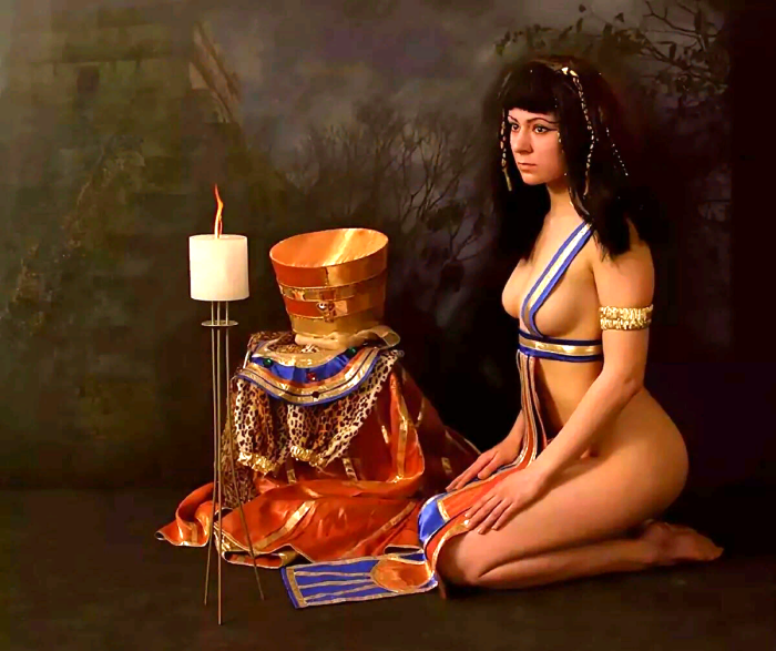 Monica Bellucci Cleopatra Naked