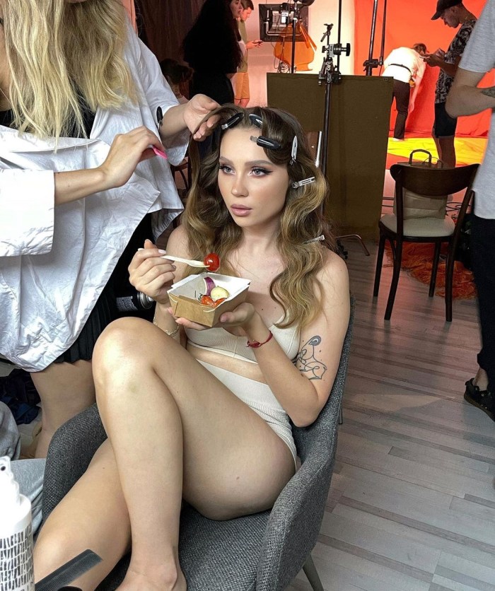 Julia Godunov is hot