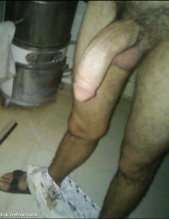 Huge Arabic dick Homemade