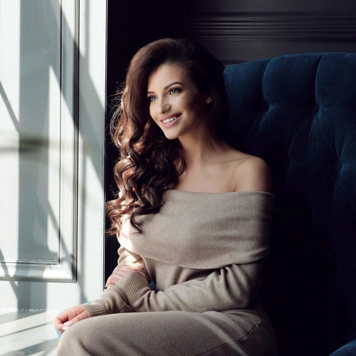 Alina Demidenko is hot