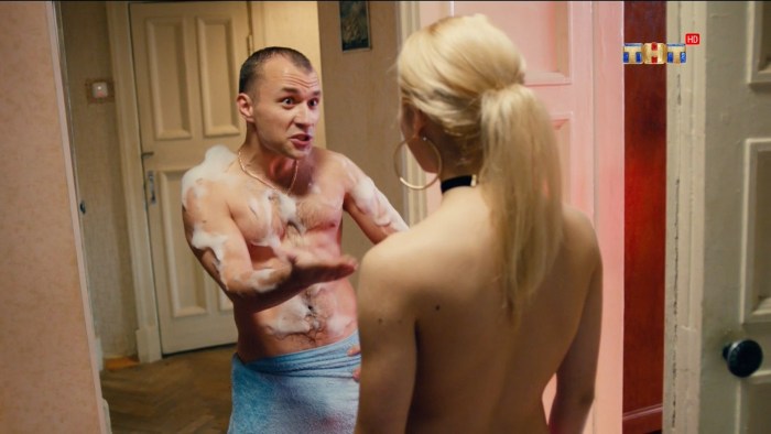 Anastasia Akatova bed scene